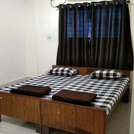 New Bombay Lodge Nagpur Zewnętrze zdjęcie