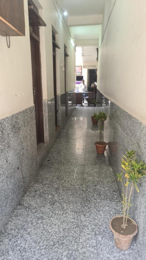 New Bombay Lodge Nagpur Zewnętrze zdjęcie